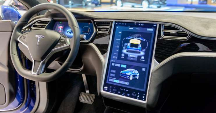 Tesla Driverless car